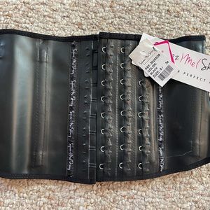Squeeze me skinny waist trainer